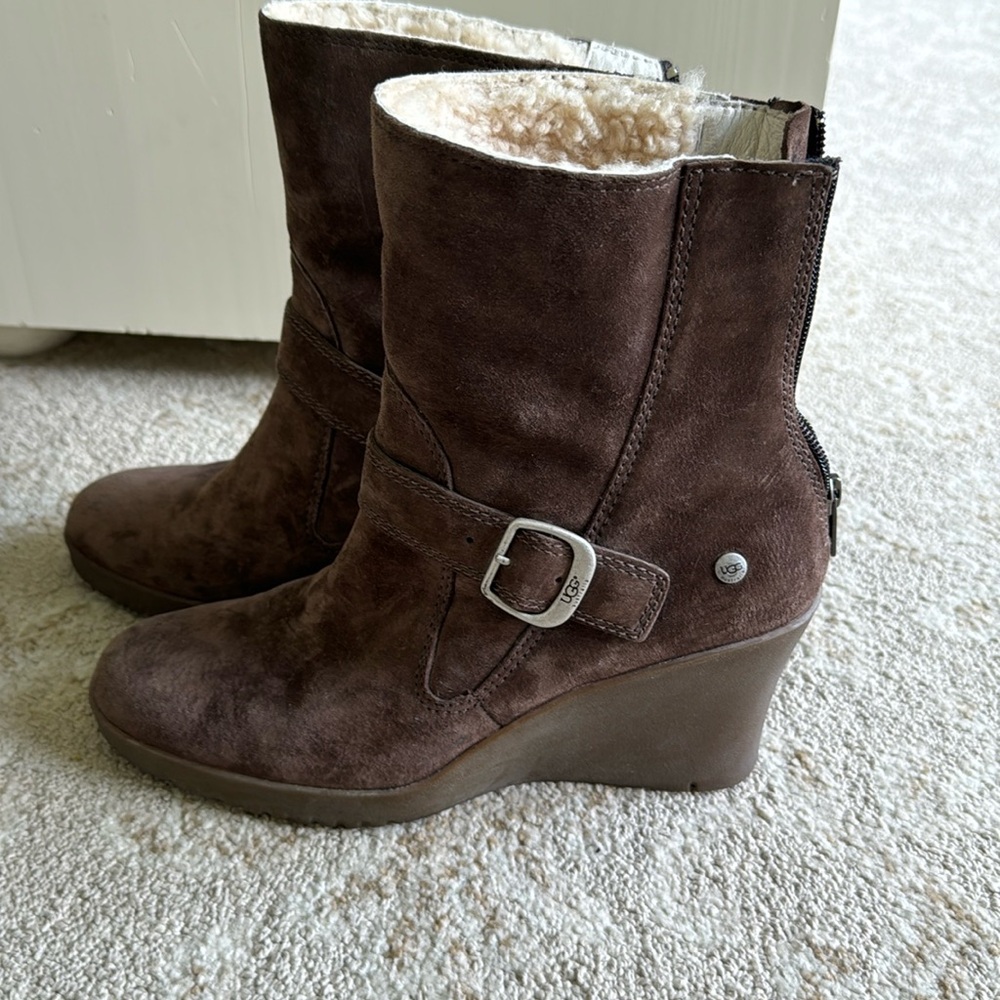UGG • Gisella Suede Wedge Boots